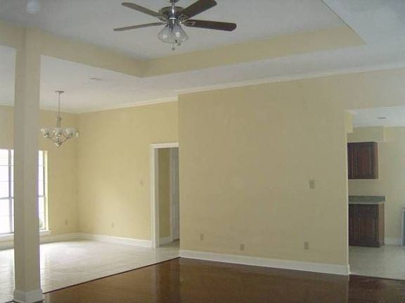 Gorgeous Family Room
