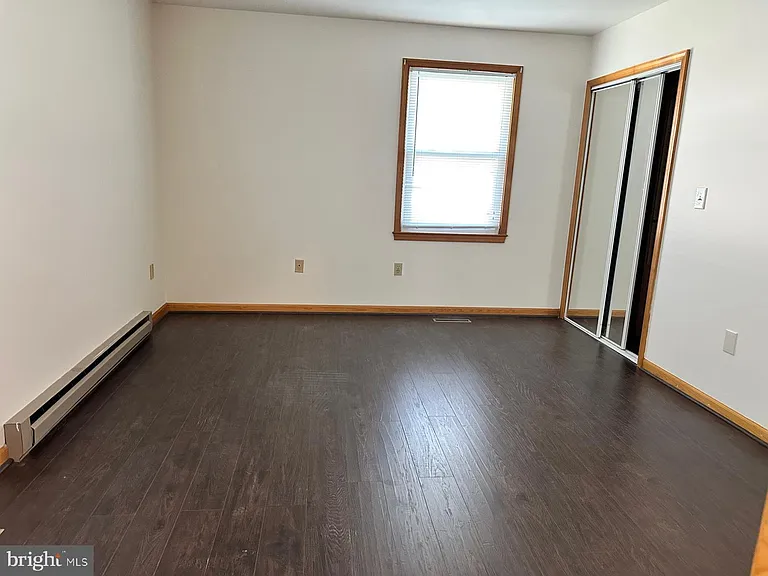4 S Altamont Ave — Photo 17