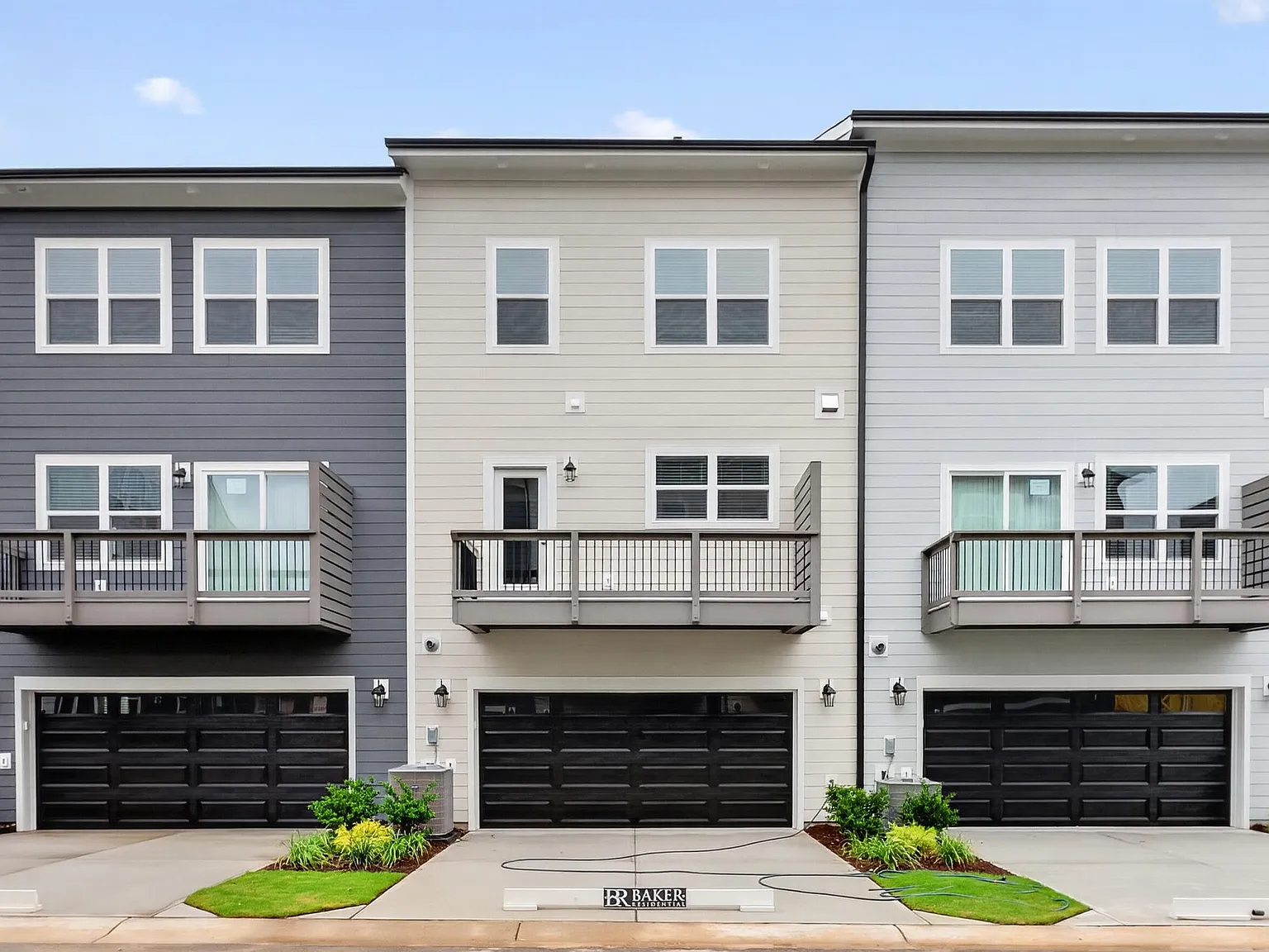 4 bed, 3.5 bath, 2164 sqft, $2,250 — Photo 3