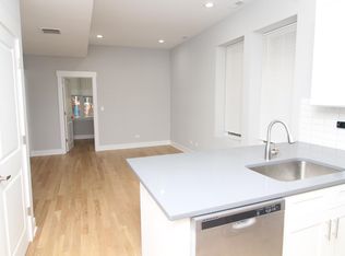 1411 W Taylor St #2F, Chicago, IL 60607