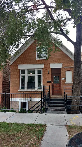 2325 W 23rd St Photo 1