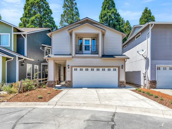 655 Shadow Way, Central Pt, OR 97502