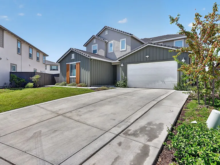 4178 Eventide Ave — Photo 2