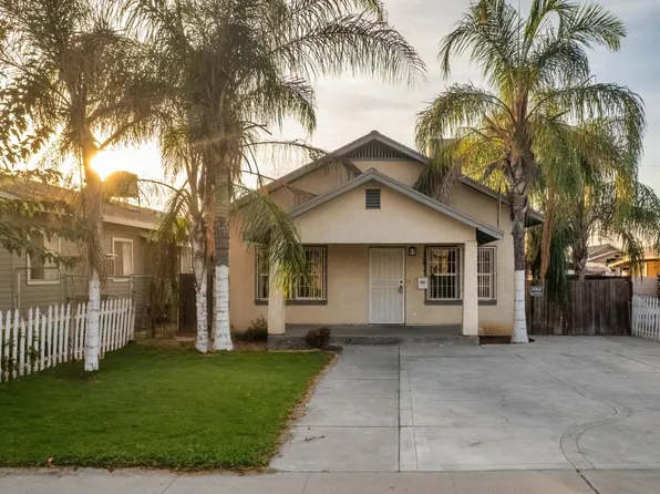 1277 S 2nd Ave, Dinuba, CA 93618