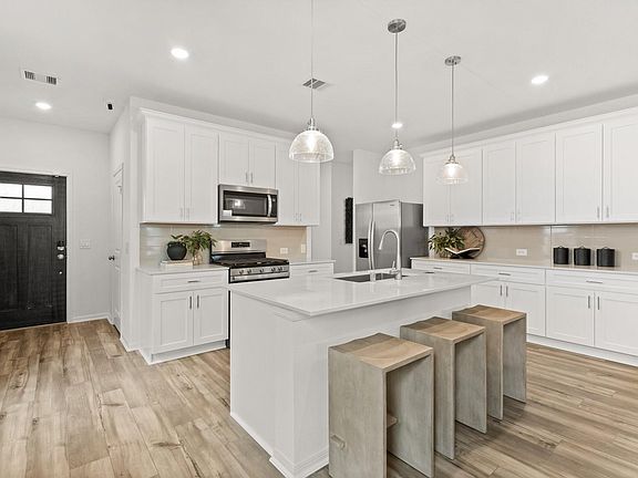 7th image of this home