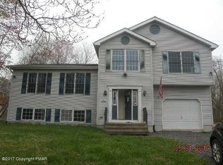 272 Cedar Dr, Long Pond, PA