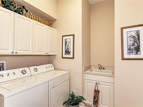 3rd image of 13416 Golf Pointe Dr