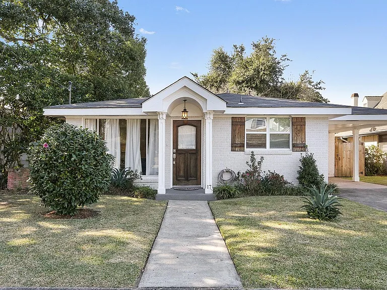 17 Central Dr — Photo 13