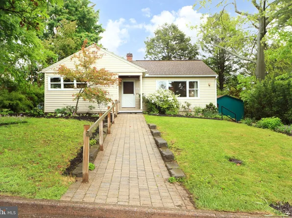 1331 N Allen St, State College, PA 16803