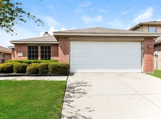 1708 Wind Star Way, Fort Worth, TX 76108