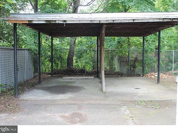 5th image of 30 Clementon Ave