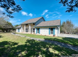 145 Lake View Dr, Boerne, TX 78006