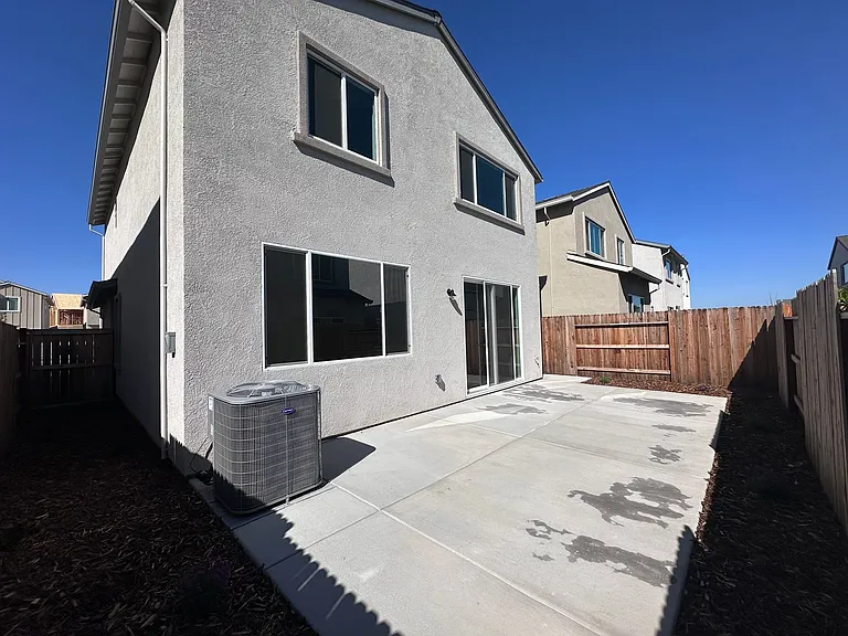 3396 Shaker Way — Photo 43