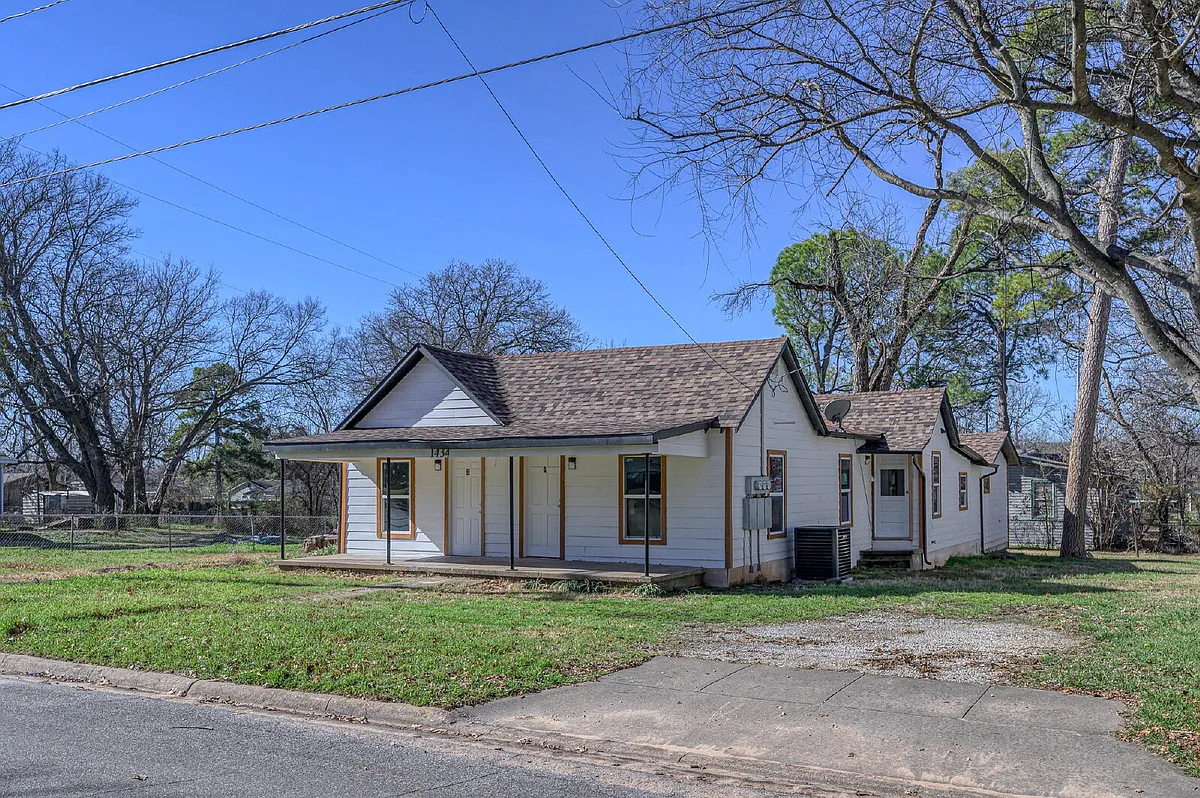 Building Photo - 1434 S Rusk St
