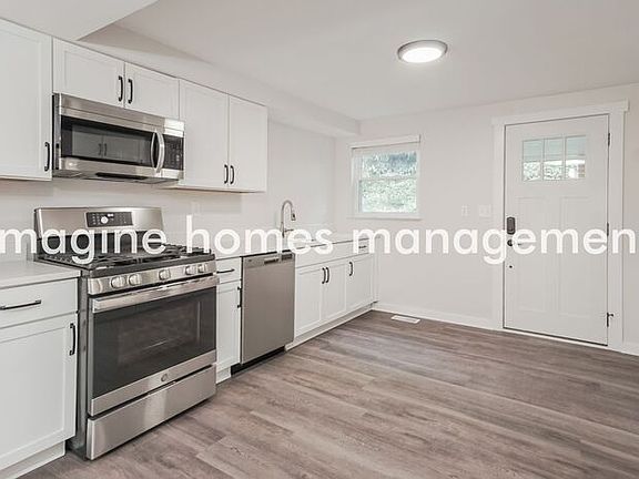 4th image of 285 Alva Way