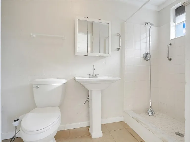 107 Garrison Dr — Photo 19