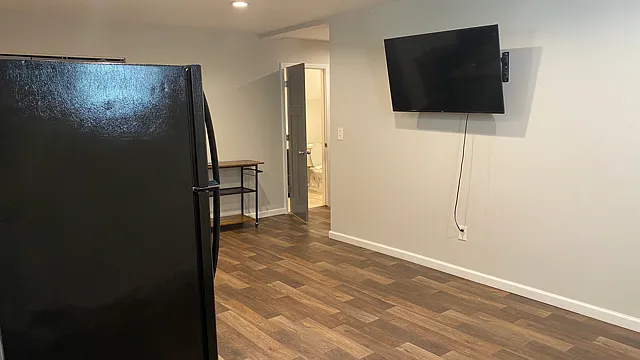 280 Saint Simons Cv — Photo 11