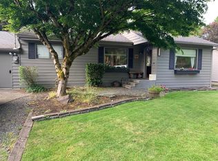 12224 NE 73rd St, Kirkland, WA 98033