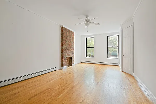 Rented by Compass | media 10