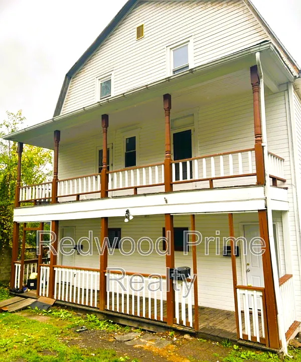 901 Coleman Ave
