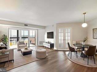 900 N Stafford St APT 1117, Arlington, VA 22203
