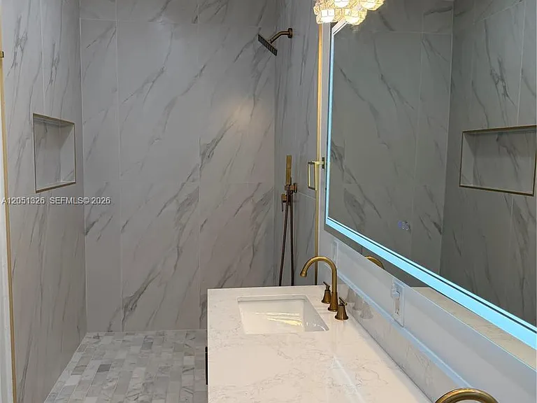 3802 SW 165th Ter — Photo 12