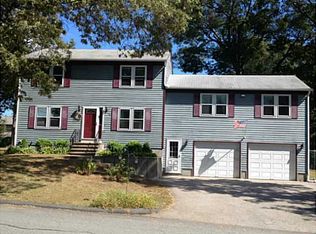 38 Dory Rd, Warwick, RI 02886