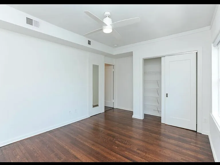 525 Graydon Ave #6 — Photo 12