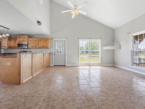 5th image of 3746 N County Road 121