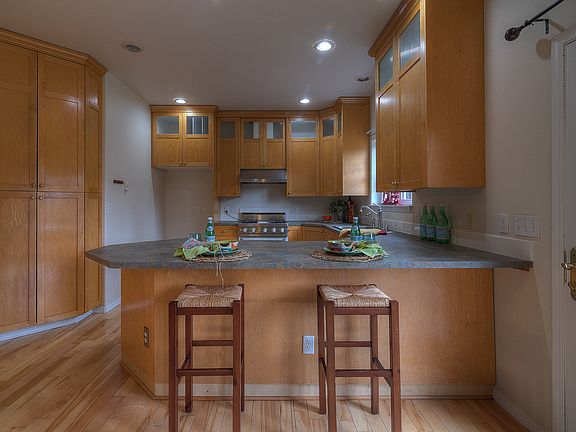 2nd image of 15901 62nd Ave NW