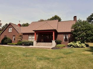 7085 Stewart Sharon Rd, Hubbard, OH 44425