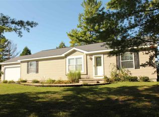 172 Mishe Mokwa Dr, Harbor Springs, MI 49740