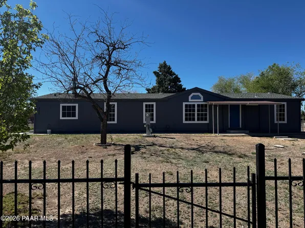 2035 W Road 4 1/2 N, Chino Valley, AZ 86323
