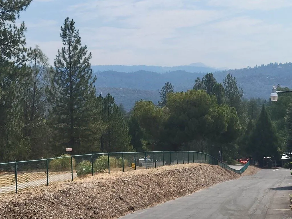 39678 Road 425b Space 86 photo 1