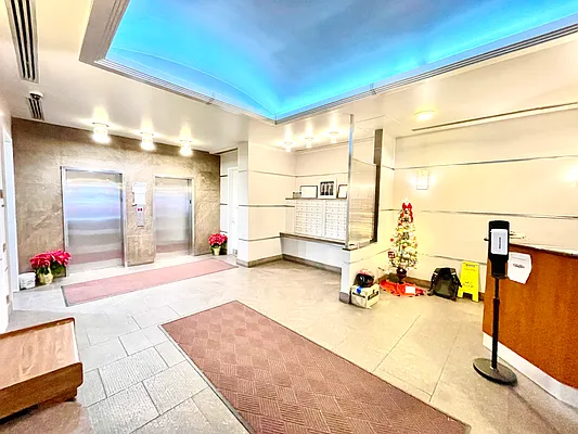 Rented by Addison Property Group | media 17