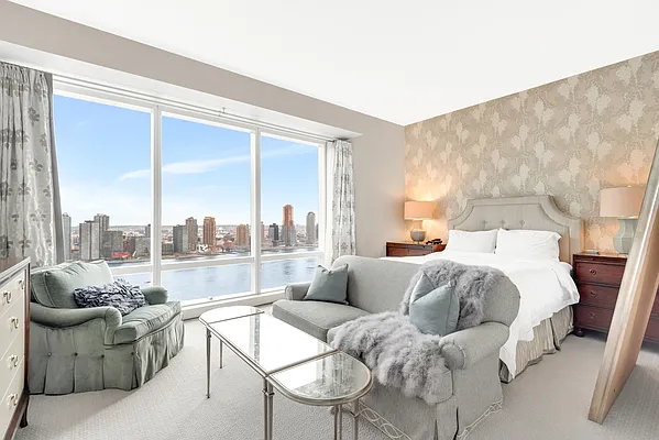 Sold by SERHANT. | media 13