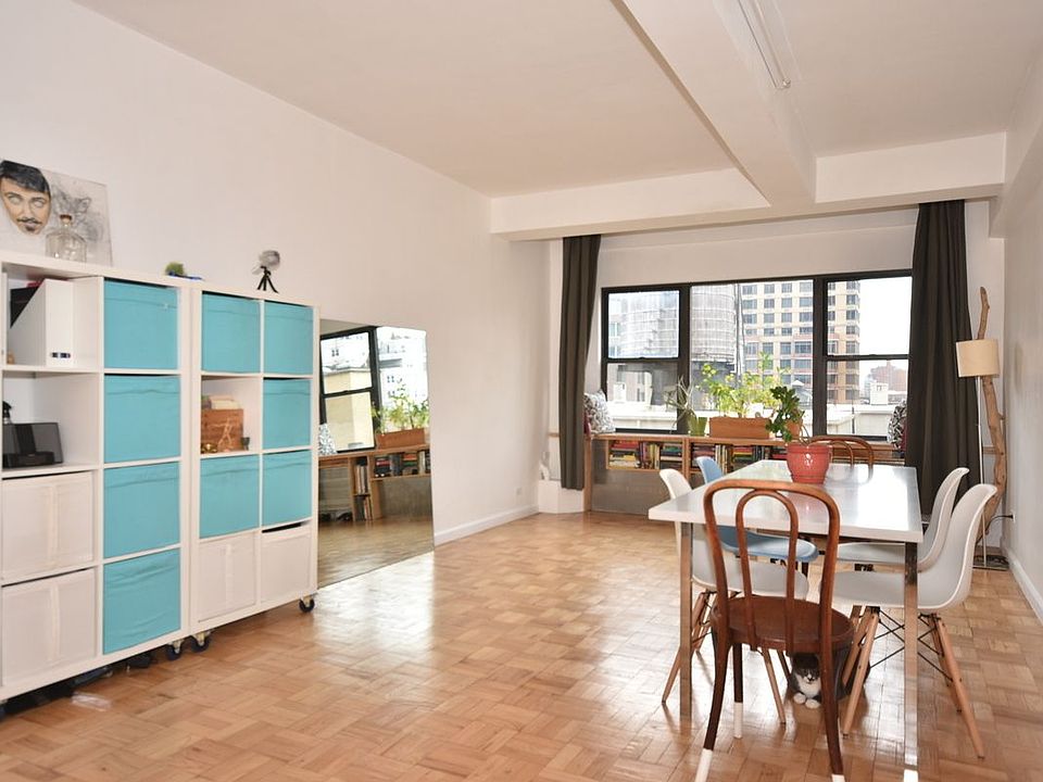2nd image of 210 E 36th St APT 12C