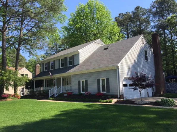 7 Thomas Dr, Poquoson, VA 23662
