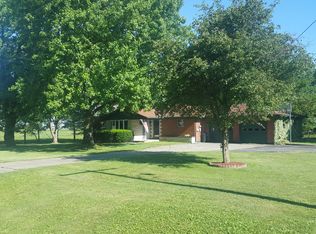 8498 E Park Street Rd, Du Quoin, IL 62832