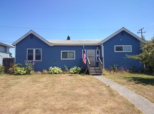 8654 34th Ave SW, Seattle, WA 98126