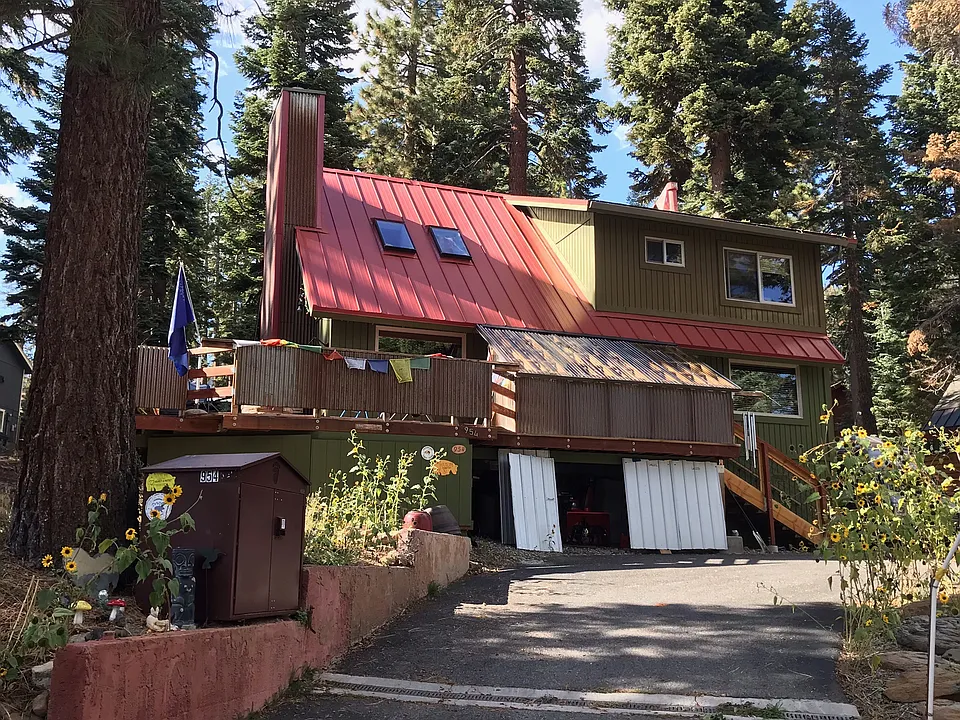 954 Garen St