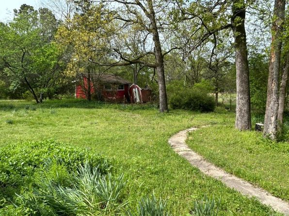 116 Peterson Ln, De Queen, AR 71832