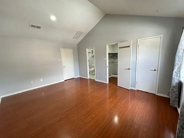 7700 Creekbend Dr #109 — Photo 12