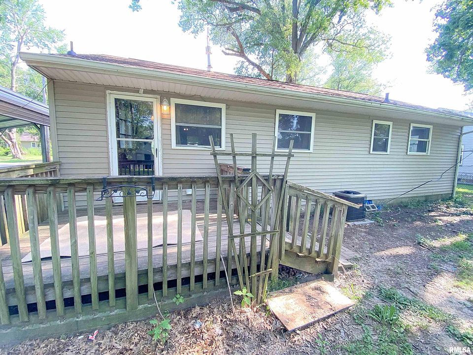 818 E Lafayette St, Olney, IL 62450 Zillow