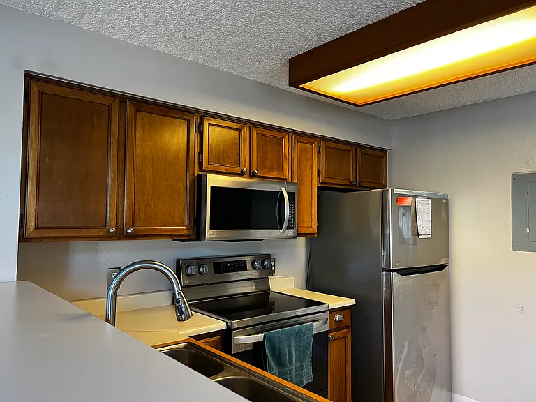 4804 Kentucky Ave #B — Photo 9