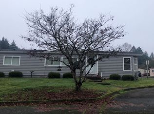 11676 Falcon Ct NE, Aurora, OR 97002