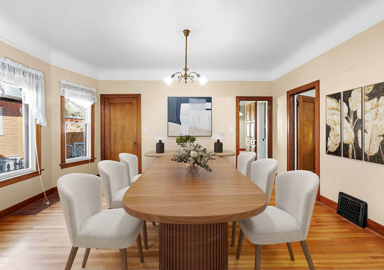 Historic Waverly Place Home across close to Corbin Park! — Photo 4
