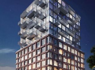 2 Augusta Ave #305, Toronto, ON M5V0T3