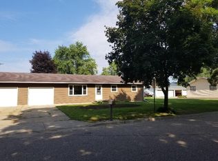 123 Spruce St, Sauk City, WI 53583