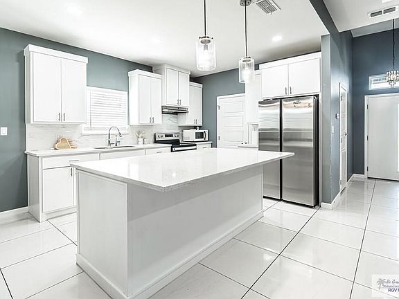 2nd image of 105 Faith Dr